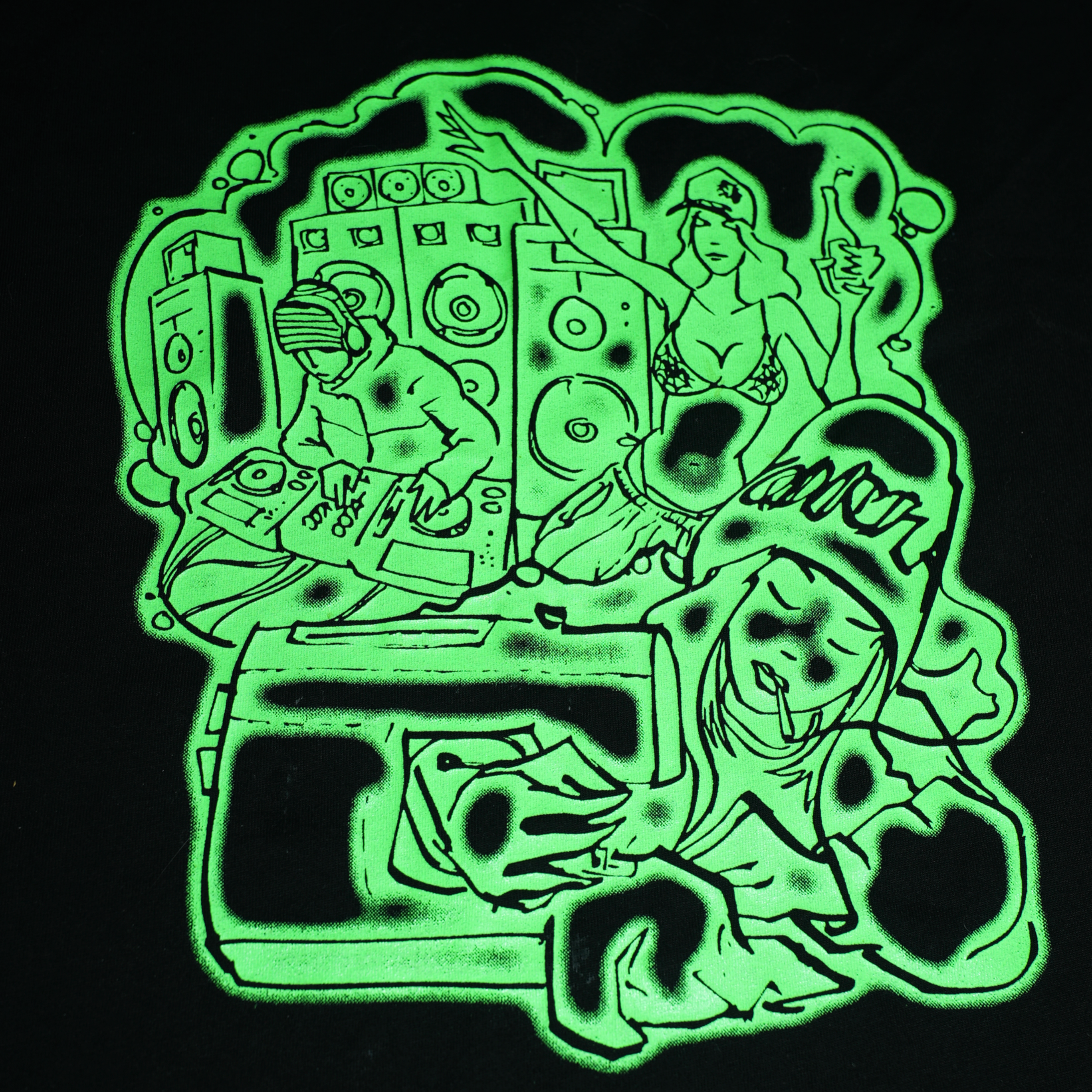 BLINKERFLUID GLOW IN THE DARK TEE - GREEN