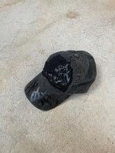 Load image into Gallery viewer, HAT 003
