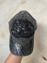 Load image into Gallery viewer, HAT 003
