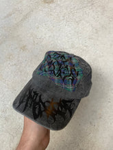 Load image into Gallery viewer, HAT 004
