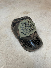 Load image into Gallery viewer, HAT 006
