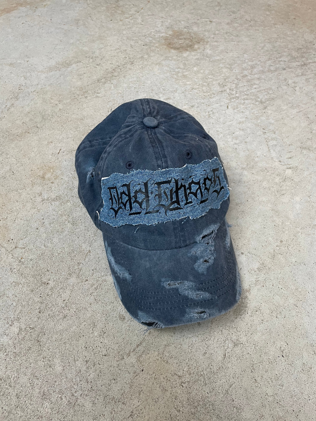 HAT 007